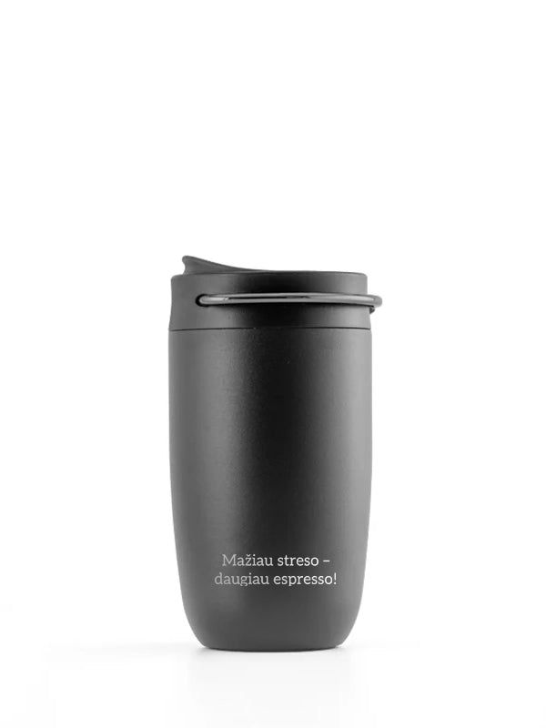 Puodelis BLACK su graviravimu "Mažiau streso - daugiau espresso"